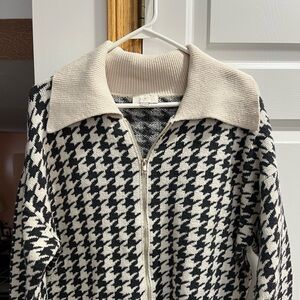LOFT houndstooth sweater
